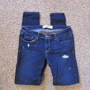 Hollister 9R 29X31 Tattered Distressed Zip Fly Darker Denim Jeans Like New